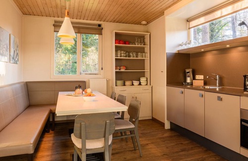 Krachtighuizen Cottage | Comfortable bungalow for 8 persons