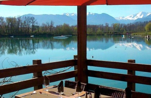 Baudreix Ski Chalet | Comfortable chalet for 6 with terrace and modern amenities