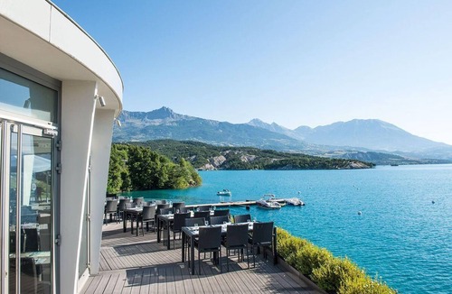 Chorges Apartment | Comfortable chalet on the shores of Lac de Serre-Ponçon