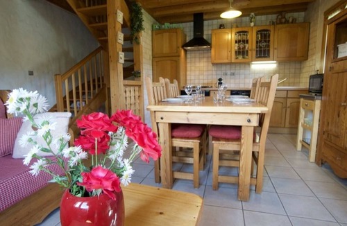 Les Gets Ski Chalet | Comfortable chalet with sauna, WiFi, and private parking