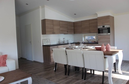 IJhorst Ski Chalet | Comfortable chalet with dishwasher