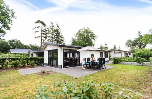 Ede Ski Chalet | Comfortable chalet within De Veluwe