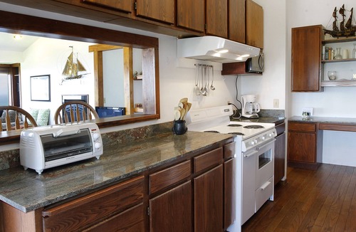 Dillon Beach House | Comfortable Coastal Retreat with Sweeping Ocean Views