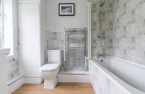 Ashington House | Comfortable & Cosy 2 bedroom house