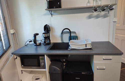 Pionsat Apartment | Comfortable, cosy studio apartment