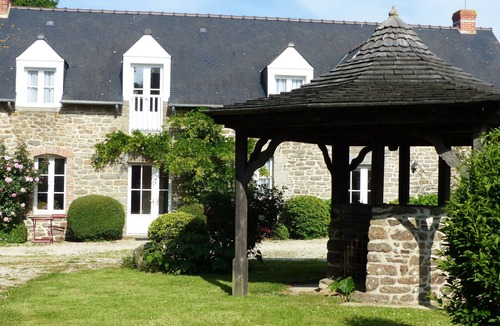 Miniac-Morvan Cottage | comfortable cottage, quiet, with sauna, gardens, near Saint-Malo and Rance
