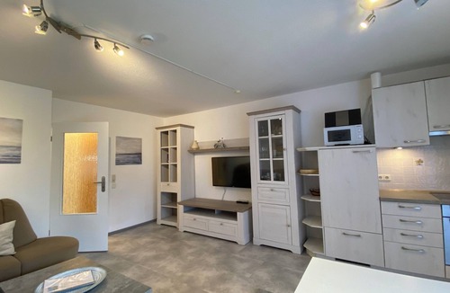 Busumer Deichhausen Apartment | Comfortable and modern two-room apartment under Rest
