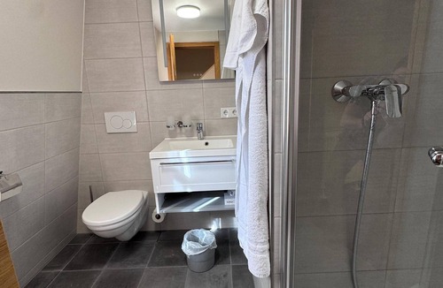 Heidenheim Apartment | Comfortable double room in the historic town center of Heidenheim