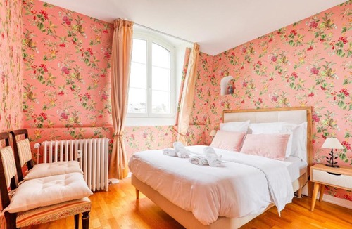 Angers Apartment | Comfortable duplex - In the Heart of Angers for 8