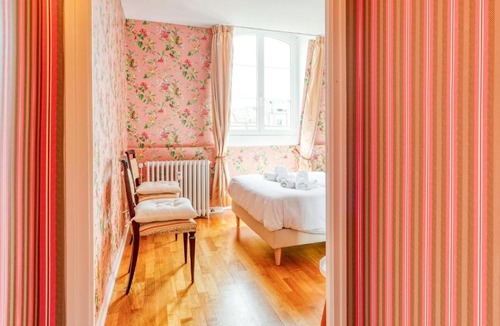 Angers Apartment | Comfortable duplex - In the Heart of Angers for 8