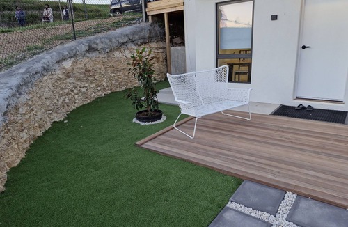 Taylor Apartment | Comfortable Economical and Secure Getaway Apartment w/free parking and wifi