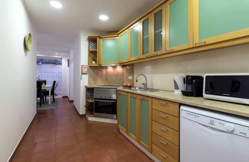 Santo Antonio Apartment | Comfortable Flat near Marquês de Pombal