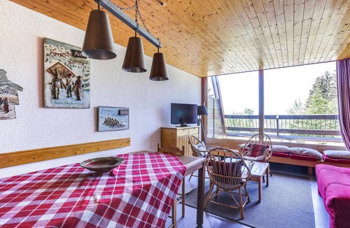 Arc-1600 Apartment | Comfortable 2 rooms, 7 pers. Arc 1600, parking & WiFi, near slopes
