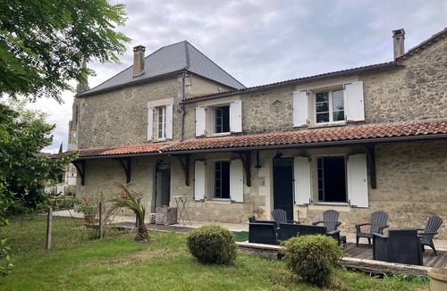 Levignac-de-Guyenne House | Comfortable stone house ideal for vacations with family or friends
