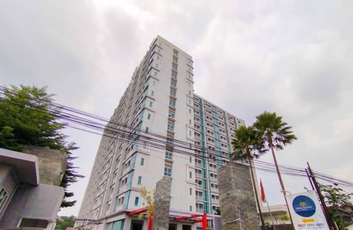 Hegarmanah Apartment | Comfortable Gray Studio Room At Apartment Taman Melati Jatinangor