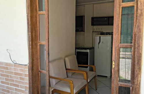Ilha dos Bentos Apartment | Comfortable ground-floor apartment facing the street, 10 minutes from the beautiful Itaparica beach.