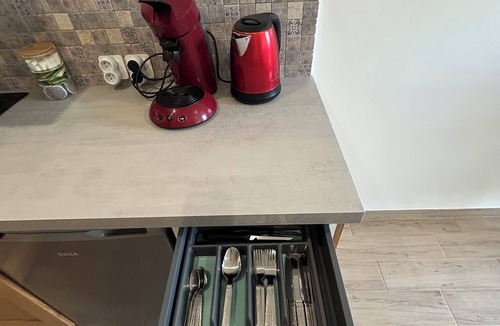 Dax Apartment | Comfortable ground floor studio in Dax free parking