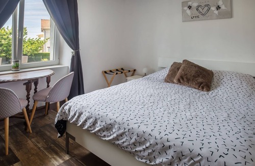 Champsac Bed & Breakfast | Comfortable Guest Room 2 at Bramefort – Breakfast Included