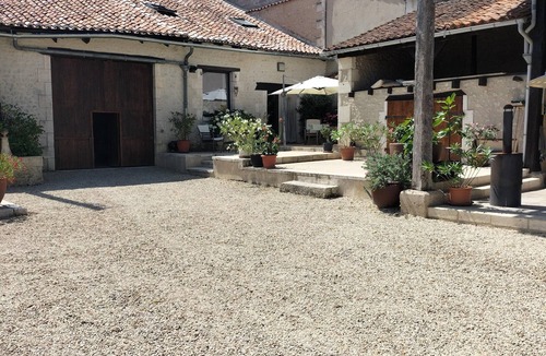 Salles-Lavalette Apartment | Comfortable house in a peaceful rural setting