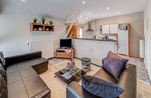 Thy-le-Chateau House | Comfortable holiday home in Thy-le-Château with pool