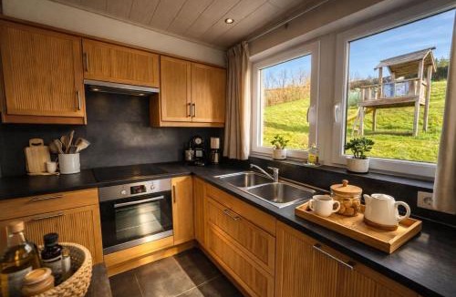 Florenville House | Comfortable holiday cottage in Herbeumont - 5 bedrooms, 3 bathrooms, SAUNA