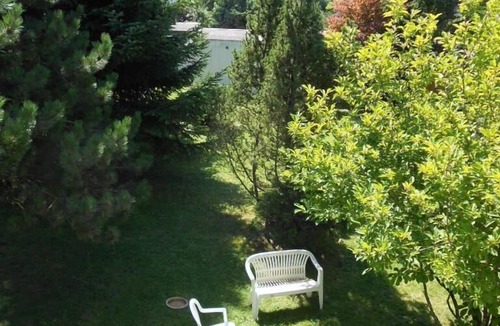 Bad Duerrheim Apartment | Comfortable holiday apartment with a big garden, centrally but quietly located in Bad Dürrheim