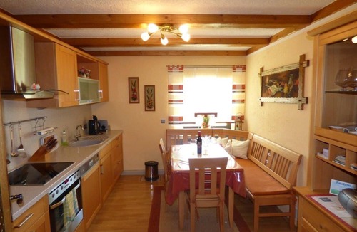Gleissenberg House | Comfortable holiday flat with garden and barbecue