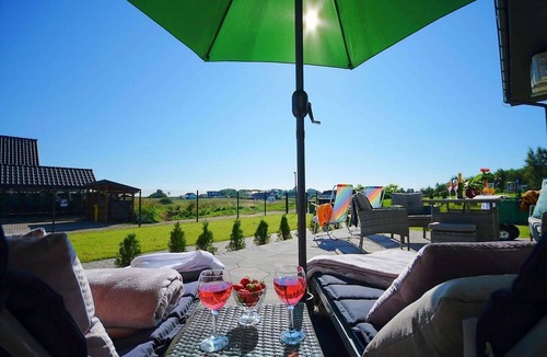 Mielno House | Comfortable holiday homes, Mielenko