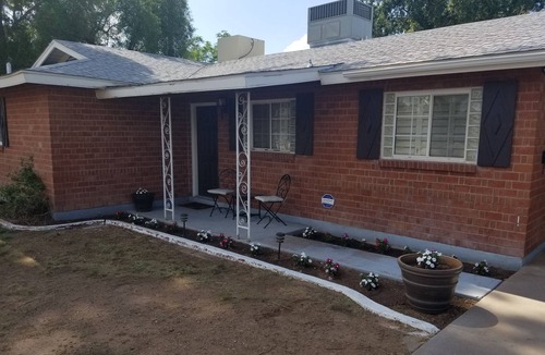 Camelback East House | Comfortable Home, Central Phoenix Pets ok, Pool, 3 bedroom 3 bath Close to all.