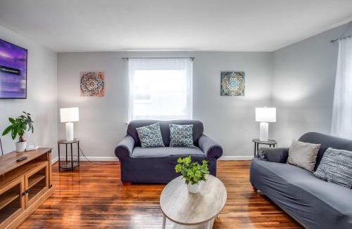 Gates-North Gates House | Comfortable Home In the Suburb close to Dwtn and Airpo