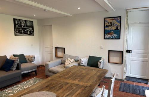 Saint-Come-du-Mont House | Comfortable house for 4 guests in Saint-Côme-du-Mont