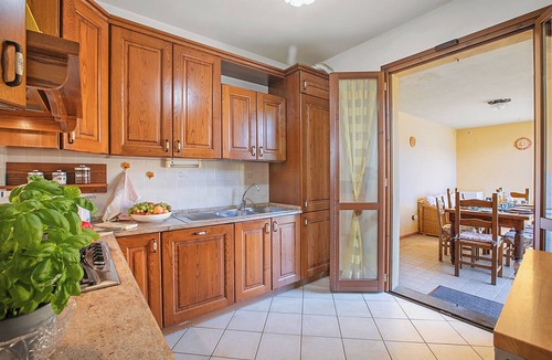 Pescia House | Comfortable House Private Pool & View for 8, Pescia, Italy