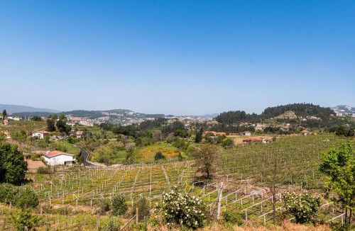 Castelo de Paiva House | Comfortable house in Fornos with shared pool