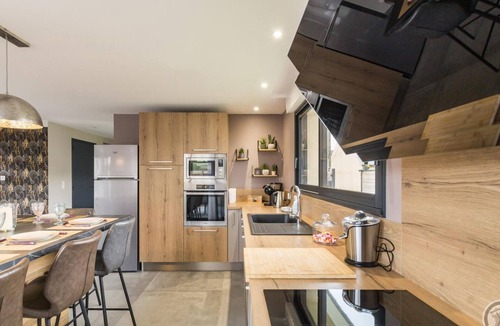 Granville Cottage | Comfortable house with enclosed garden, sauna and foosball in Granville