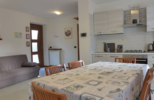 Assenza Apartment | Comfortable and quiet flat Elena for total relaxation in an old hamlet