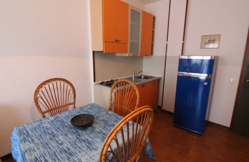 Lignano Riviera Apartment | Comfortable flat by the pool