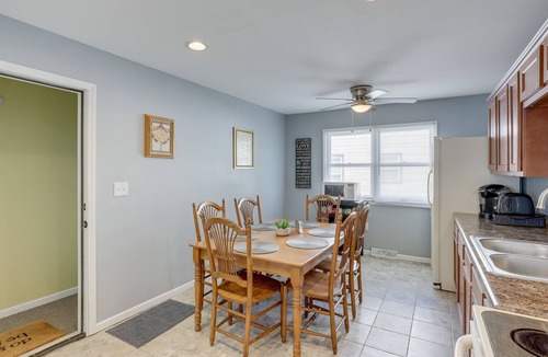 Milwaukee House | Comfortable Milwaukee Abode ~ 10 Mi to Downtown!