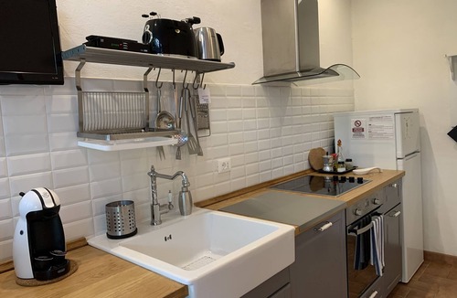 Siena Apartment | Comfortable Mini Apt with Garden -2km from Centre - Out of ZTL - Free Parking