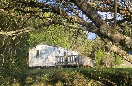 Le Fouilloux House | Comfortable Mobile Home with Terrace in Charente-Maritime