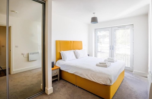 Bicester Apartment | Comfortable modern apartment near Bicester
