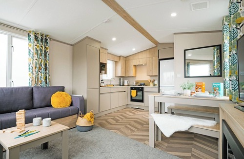 Strathblane House | Comfortable, modern two-bedroom caravan sleeping four people.
