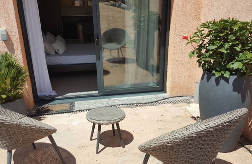 Porticcio House | comfortable new studio entrance porticcio