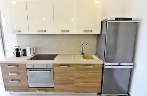 Tar-Vabriga Apartment | Comfortable NOA 4 Tar holiday flat with pool access