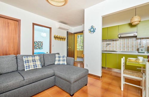 Campagnola Apartment | Comfortable Pacchioni Federico for up to 5 guests