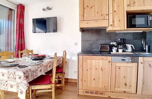 Reberty Apartment | Comfortable renovated apartment, ski-in/ski-out, parking included