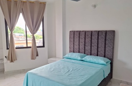 Barrancabermeja Hotel | Comfortable room with separate entrance