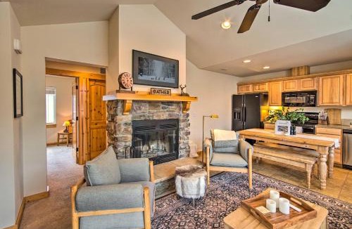 Ronald House | Comfortable Ronald Condo Near Cle Elum Lake!