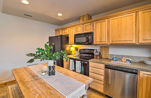 Ronald Condo | Comfortable Ronald Condo Near Cle Elum Lake!