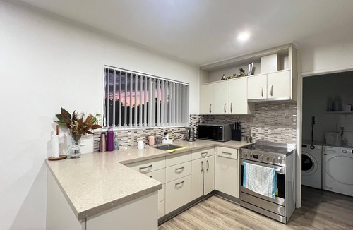 Takanini House | Comfortable Rooms Available — Book Today