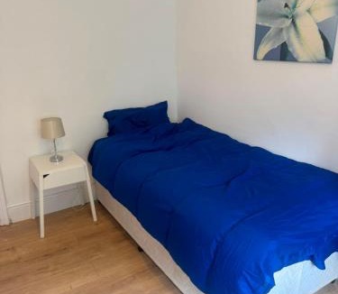Derby House | Comfortable Single Rooms Near Derby City Centre